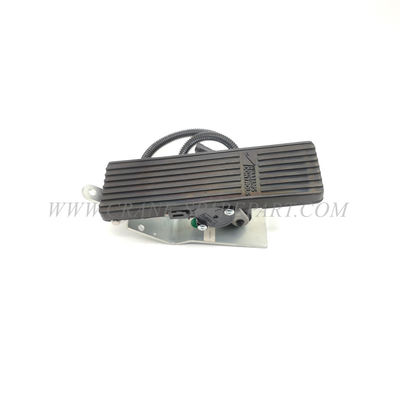 21016951 Crane Spare Parts Diesel Accelerator Pedal 35082725 / 131773