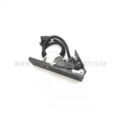 60018079 Crane Spare Parts Electronic Throttle Pedal CUMMINS-Ⅲ-B WM532